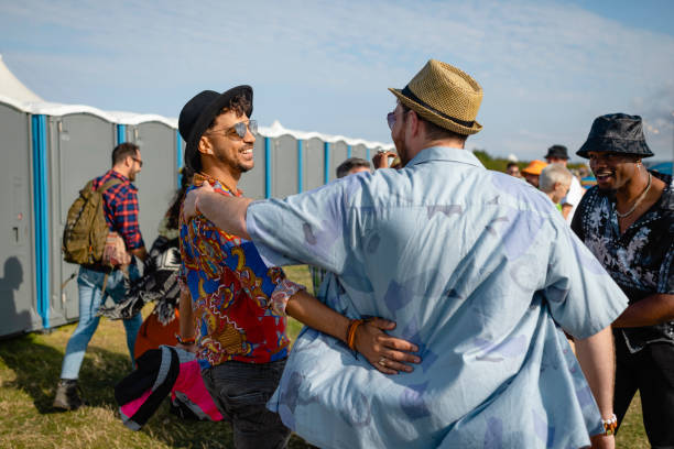 Best Emergency porta potty rental  in North Barrington, IL